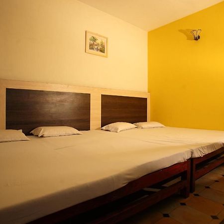 Hotel Siva Sakthi Tiruvannamalai Bagian luar foto