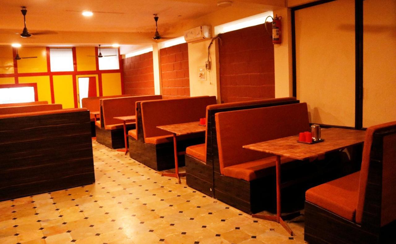 Hotel Siva Sakthi Tiruvannamalai Bagian luar foto