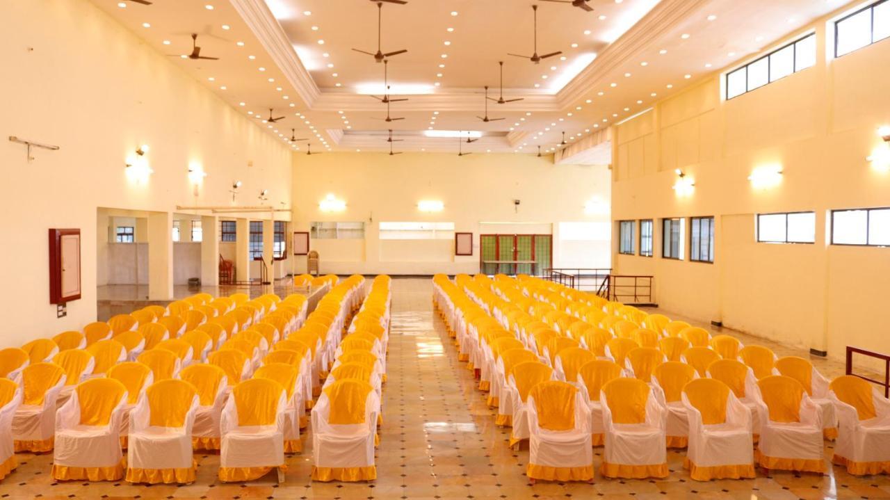 Hotel Siva Sakthi Tiruvannamalai Bagian luar foto