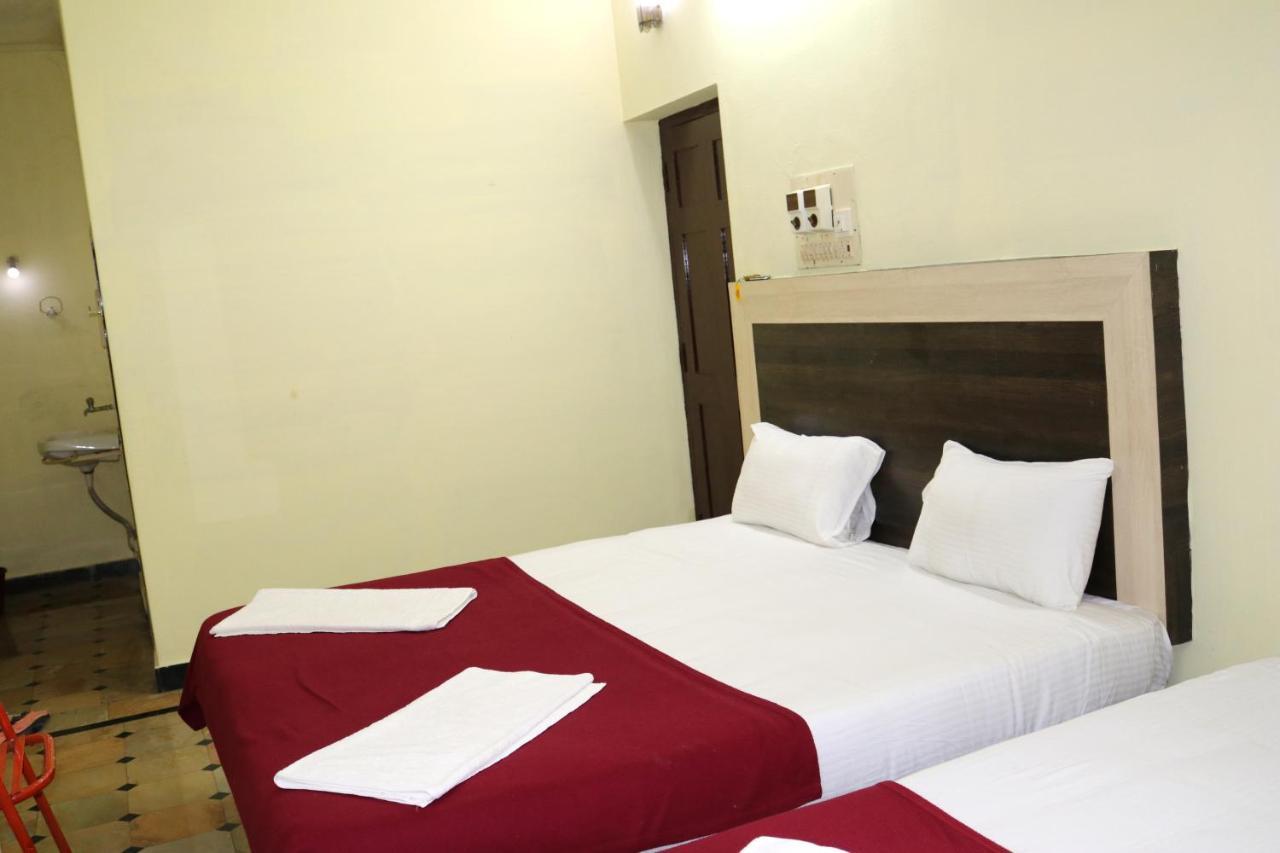 Hotel Siva Sakthi Tiruvannamalai Bagian luar foto