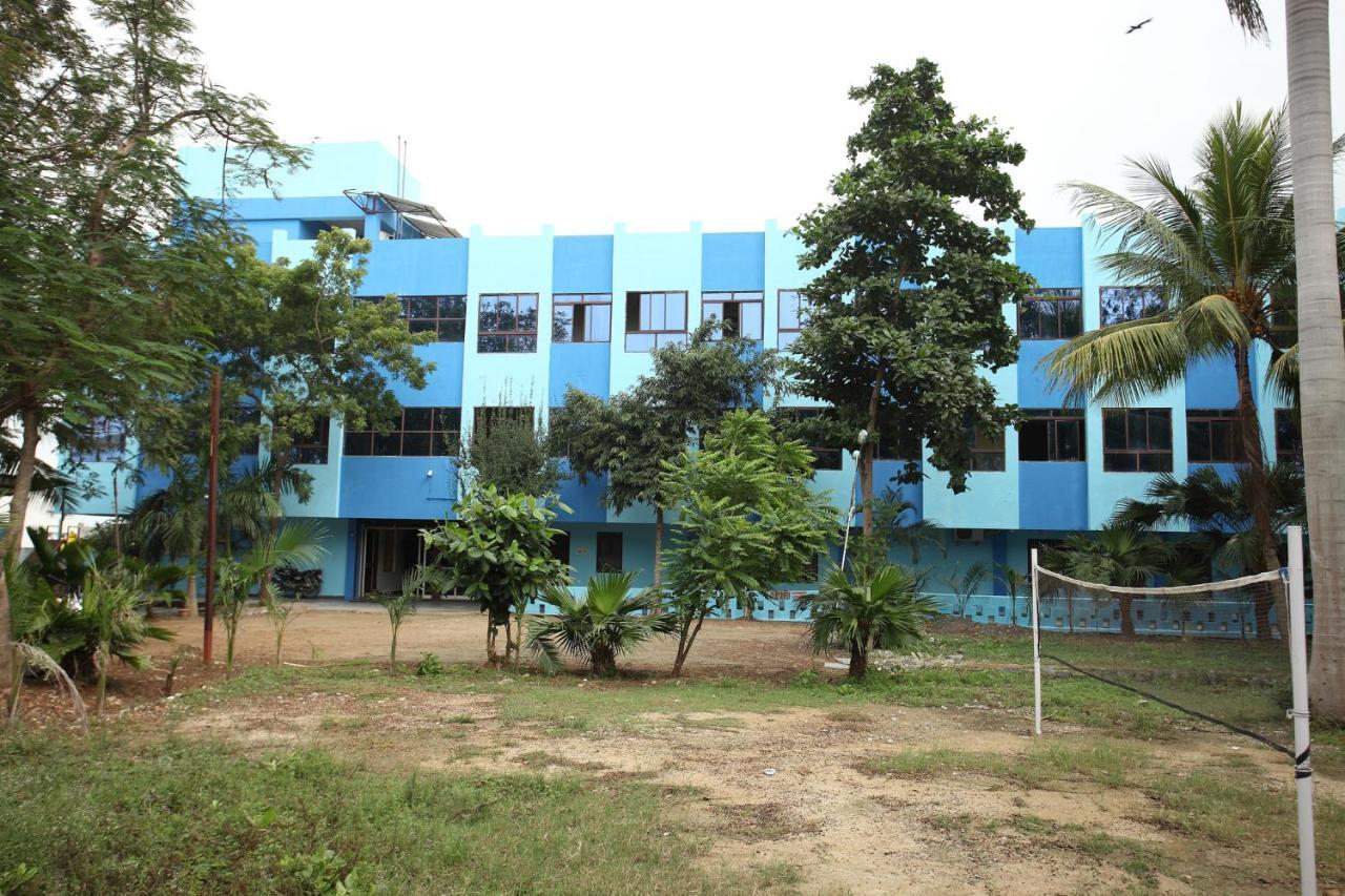 Hotel Siva Sakthi Tiruvannamalai Bagian luar foto