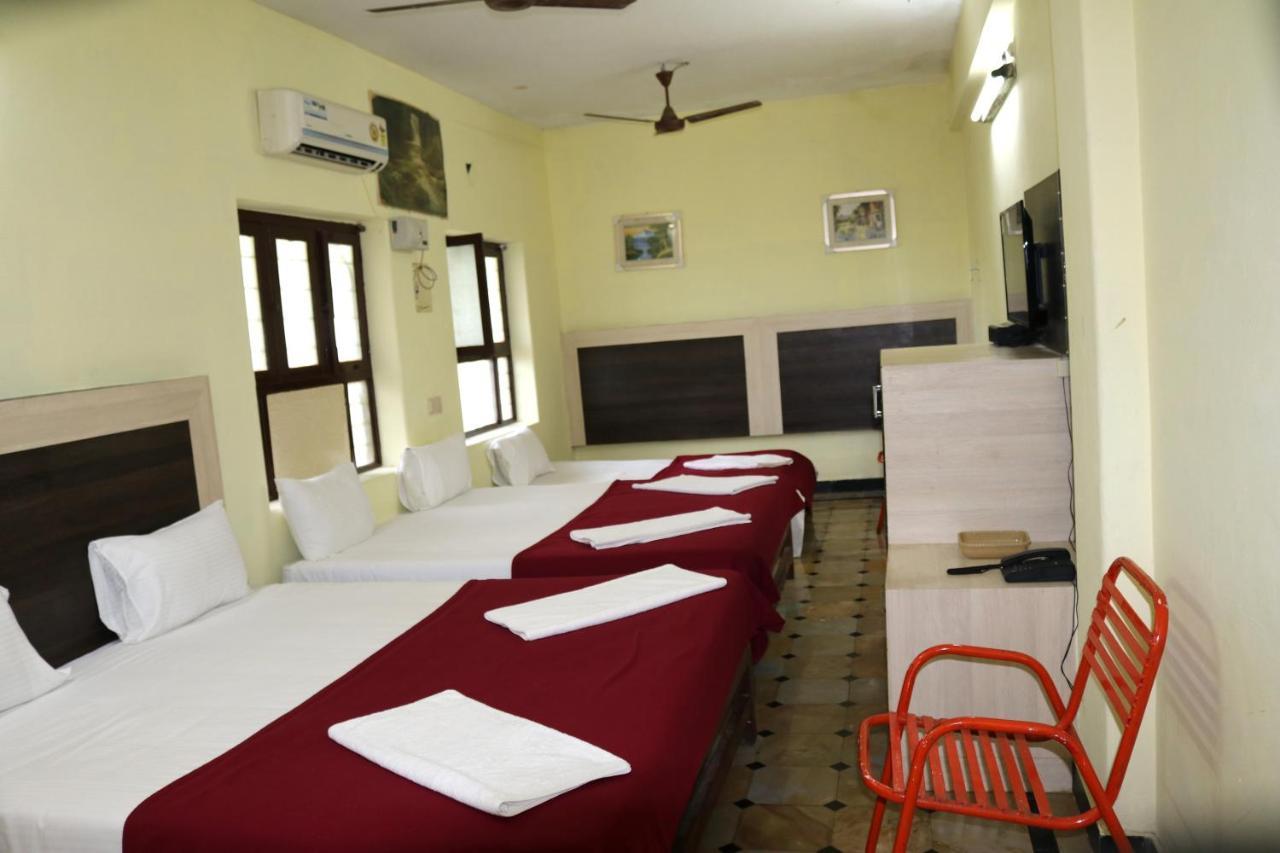 Hotel Siva Sakthi Tiruvannamalai Bagian luar foto