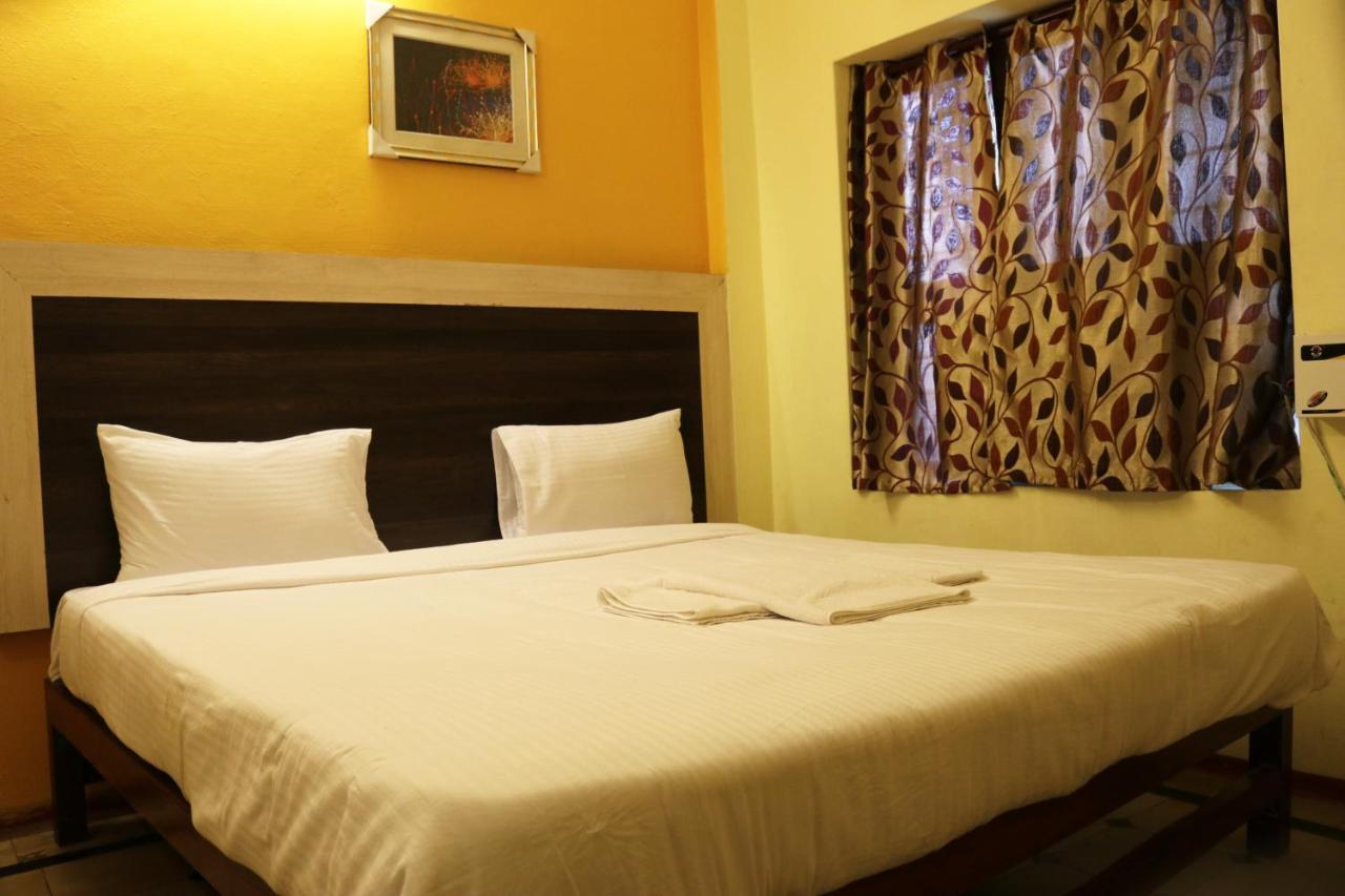 Hotel Siva Sakthi Tiruvannamalai Bagian luar foto
