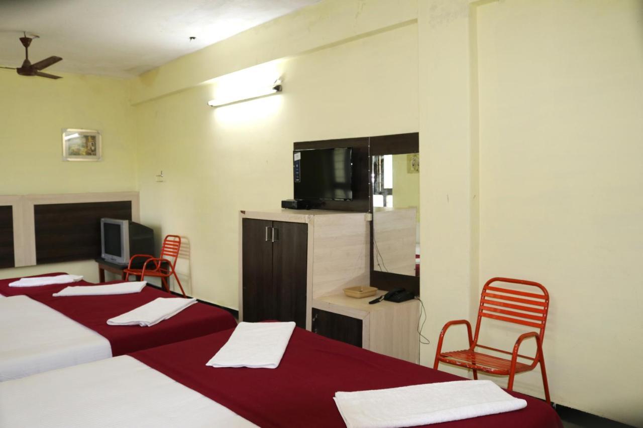 Hotel Siva Sakthi Tiruvannamalai Bagian luar foto