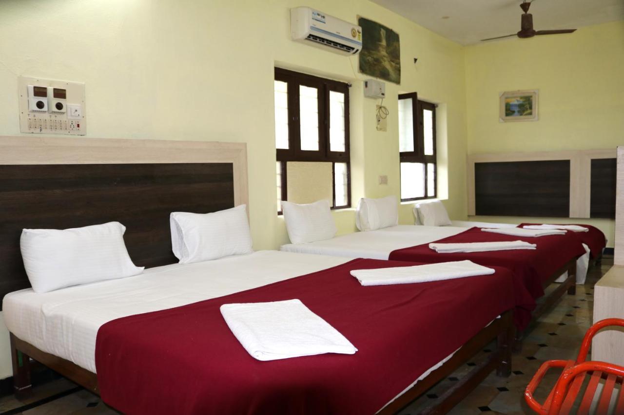 Hotel Siva Sakthi Tiruvannamalai Bagian luar foto