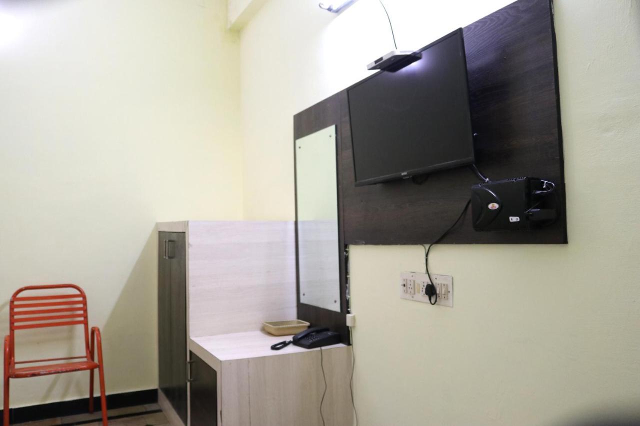 Hotel Siva Sakthi Tiruvannamalai Bagian luar foto